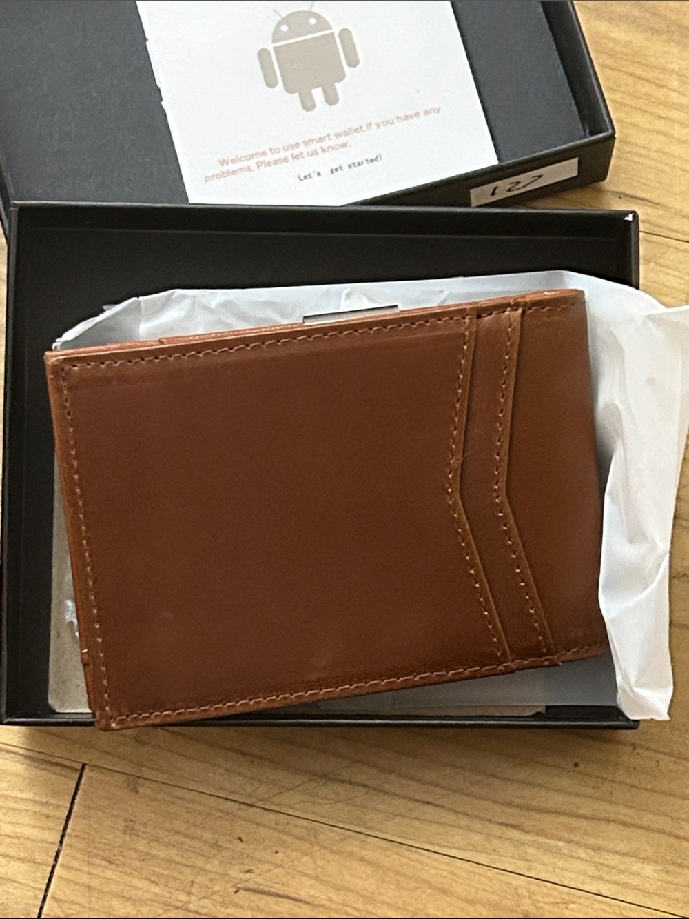 Smart CC Wallet - Brown  Packaged Smart Wallet with tracker
